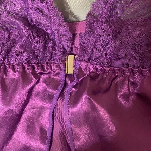 Purple victories secret slip - Picture 3 of 3